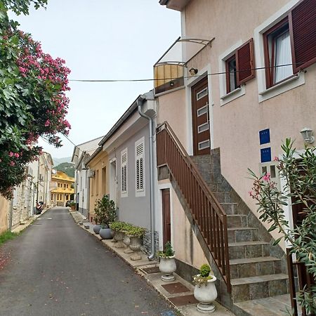 Apartman Davor 크리크베니카 외부 사진